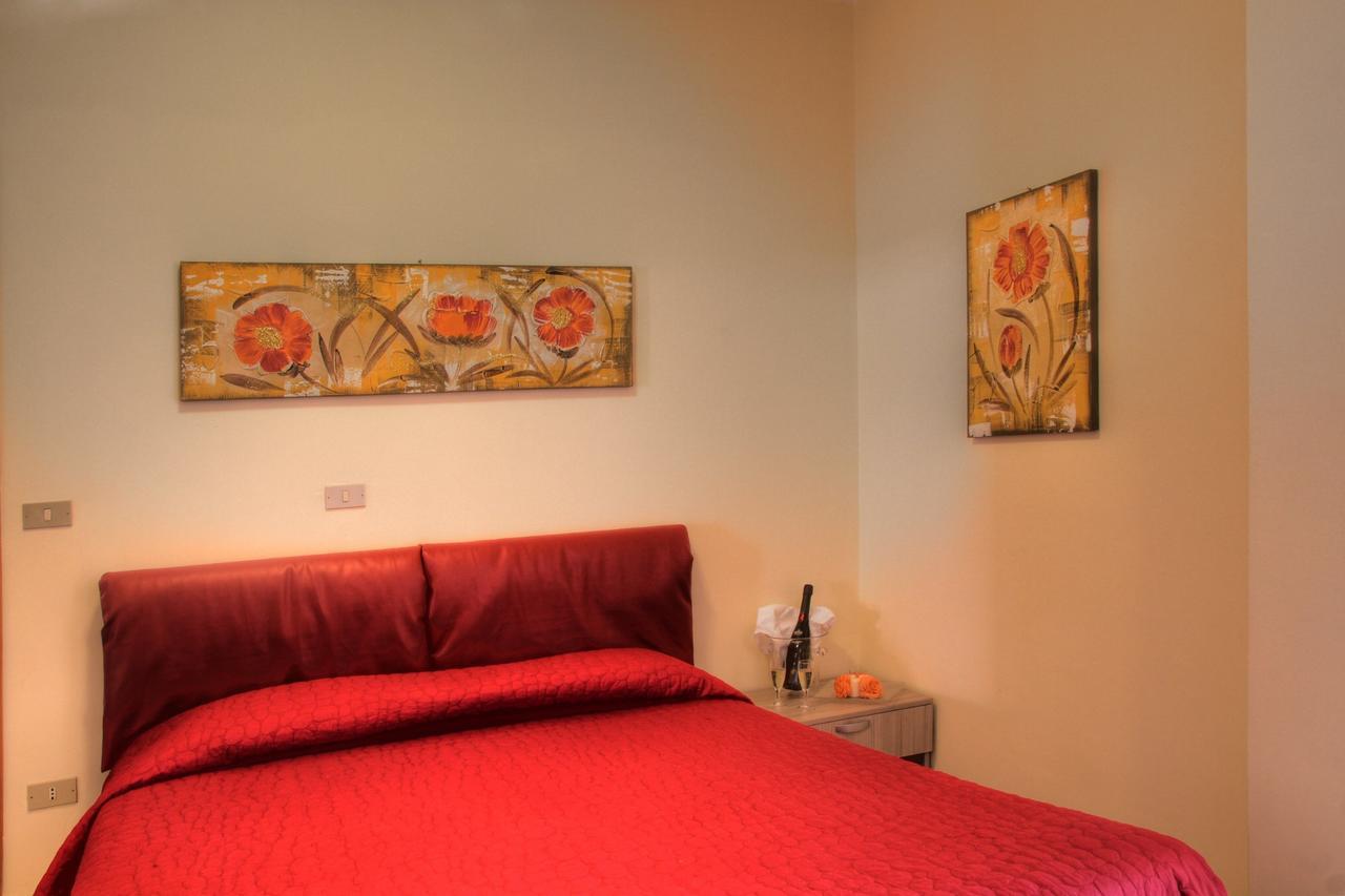 Residence Bellevue Apartments Pietra Ligure Ngoại thất bức ảnh